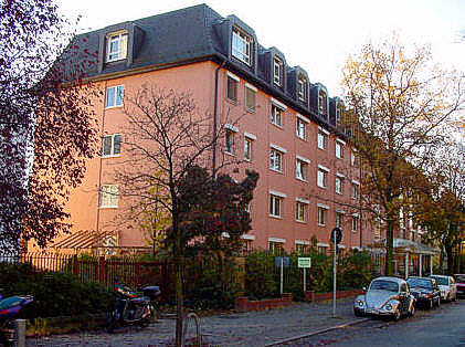 St. Joseph Krankenhaus, P&auml;diatrie, Stra&szlig;enansicht