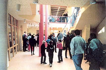Grundschule Vehlefanz, Eingangsfoyer